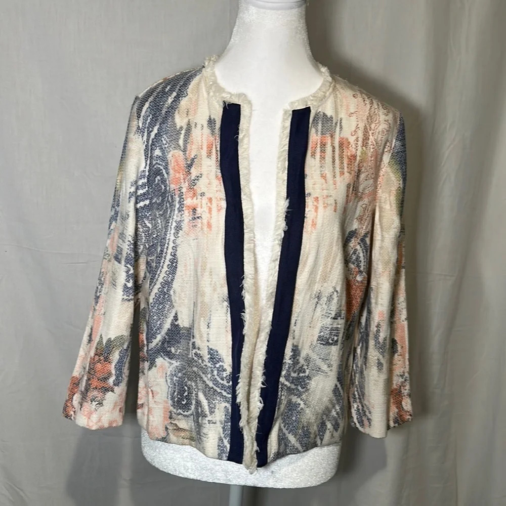 Chico’s watercolor print textured jacket size 1 - Picture 6 of 9